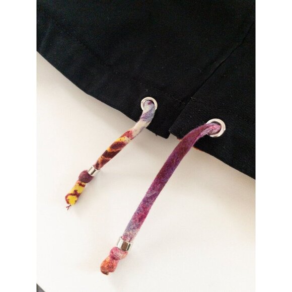 St. John Sport Black Jacket With Vibrant Printed Lining & Adjustable Drawstring - Picture 14 of 15